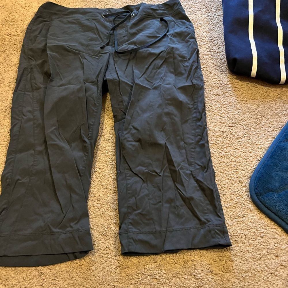Columbia gray omnishield pants 10 - Picture 4 of 9